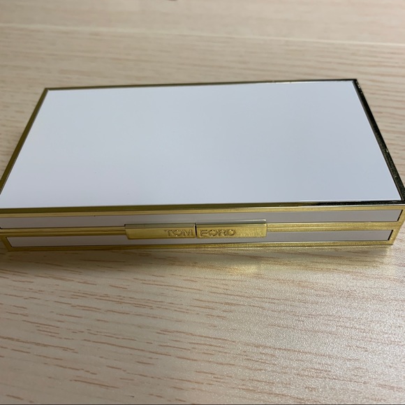 Tom Ford make up palette Limited Edition - Picture 2 of 2